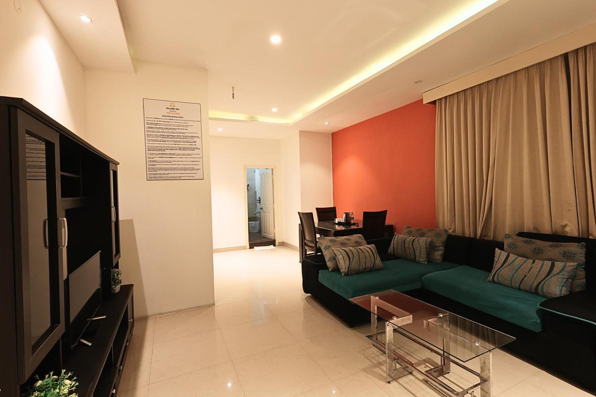 העיר בנגלור Arcade Inn Suites מראה חיצוני תמונה